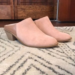 Kelsi Dagger Brooklyn Pink suede mules